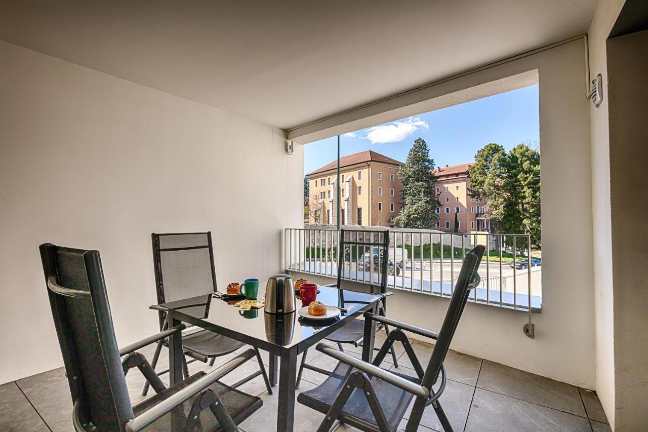 Ferienwohnung Le Lyrique Annecy Exterior foto