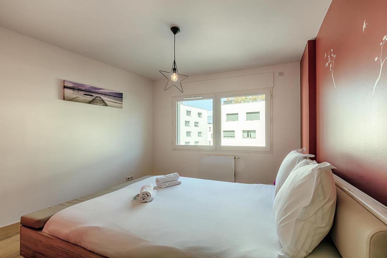 Ferienwohnung Le Lyrique Annecy Exterior foto